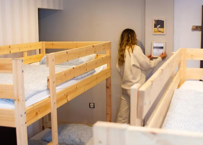 Aldea Surf Camp Bed and breakfast