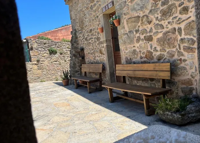 Aldea Surf Camp * Vilela de Nemina