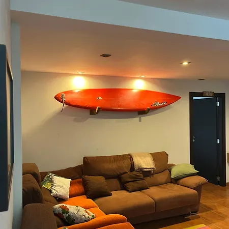 Aldea Surf Camp Bed & Breakfast *